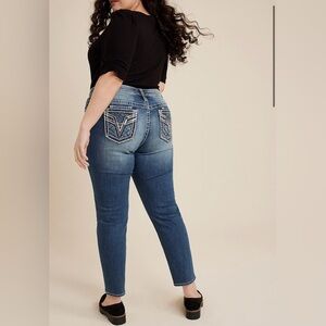 Vigoss Plus Size FIT/Skinny Denim Jeans Sz 18